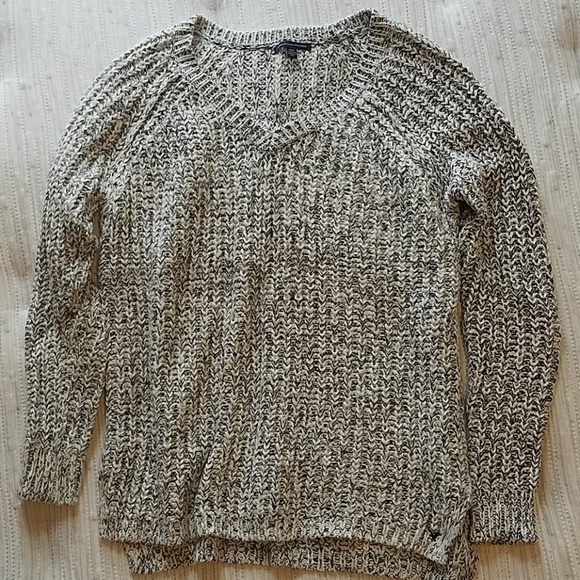 American Eagle Sweater - Picture 1 of 4